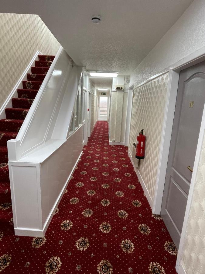 Oyo Queens Hotel, Skegness Dış mekan fotoğraf