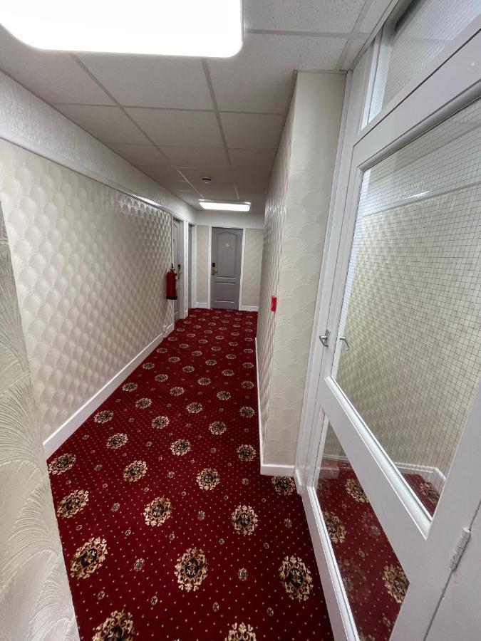 Oyo Queens Hotel, Skegness Dış mekan fotoğraf