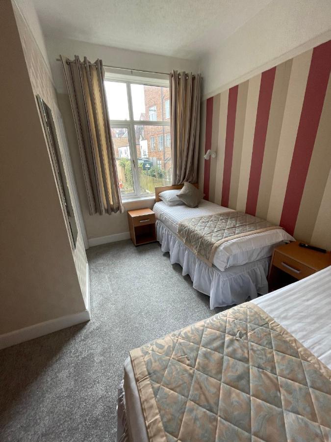 Oyo Queens Hotel, Skegness Dış mekan fotoğraf