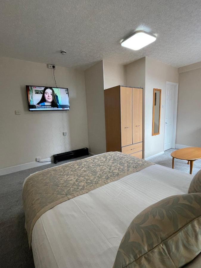 Oyo Queens Hotel, Skegness Dış mekan fotoğraf