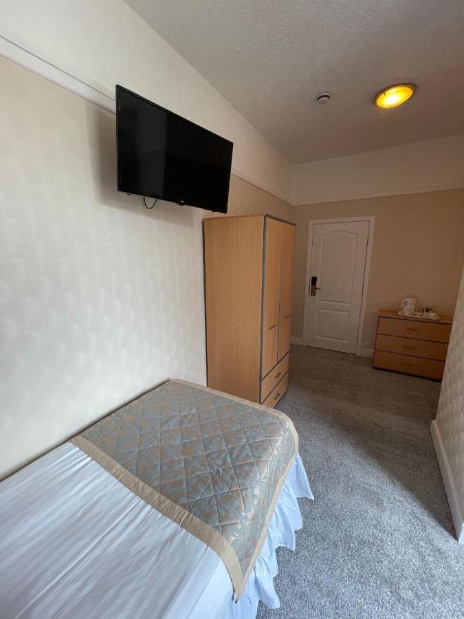 Oyo Queens Hotel, Skegness Dış mekan fotoğraf