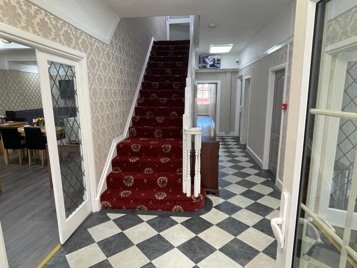 Oyo Queens Hotel, Skegness Dış mekan fotoğraf