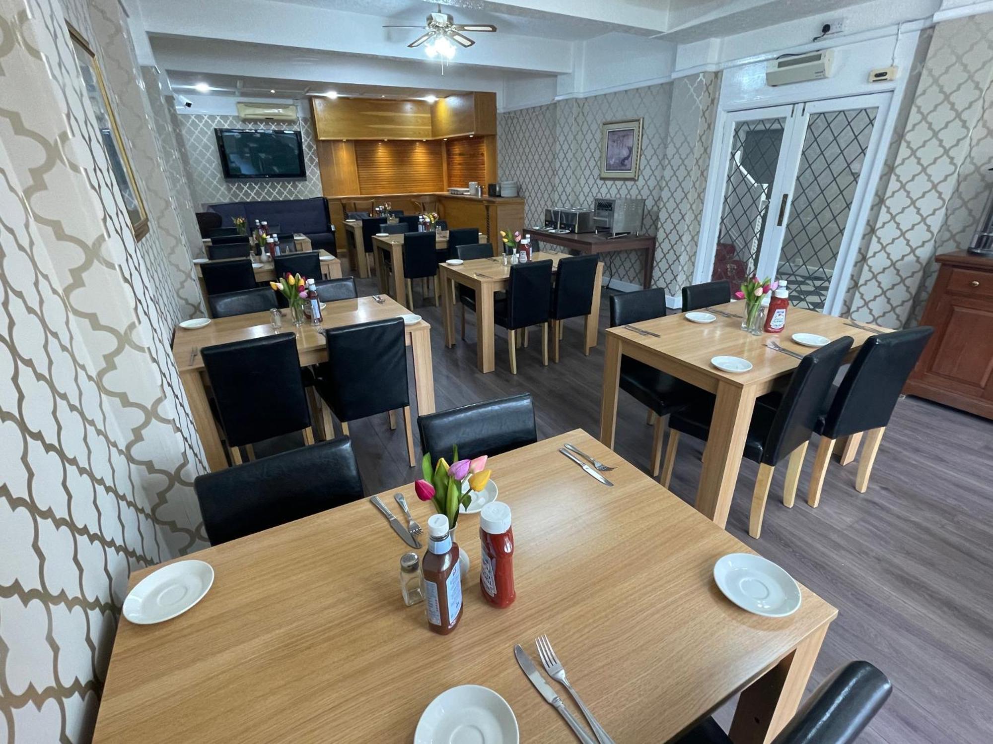 Oyo Queens Hotel, Skegness Dış mekan fotoğraf